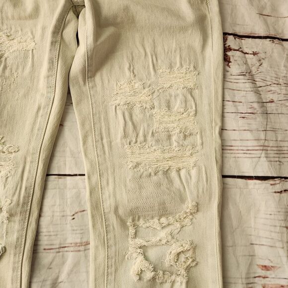 Anthropologie Pilcro Slim Boyfriend Distressed Jeans Size 28 NWT - Picture 5 of 7